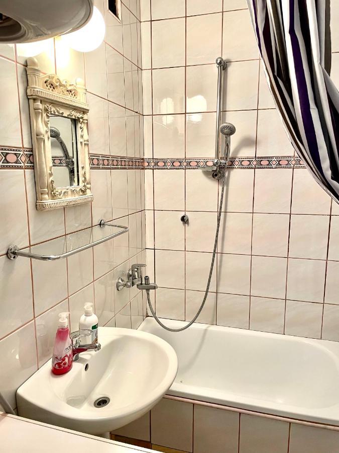 Airport Sarajevo Apartment 2 Kültér fotó